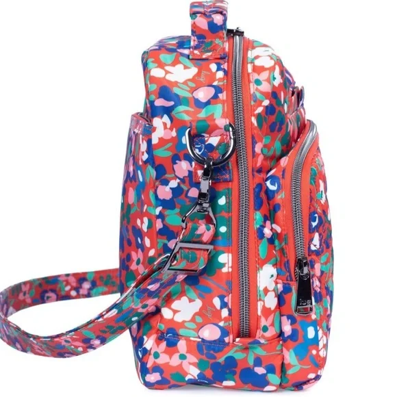 Lug Ranger 2 Crossbody in Wildflower Poppy NWT - Picture 3 of 7